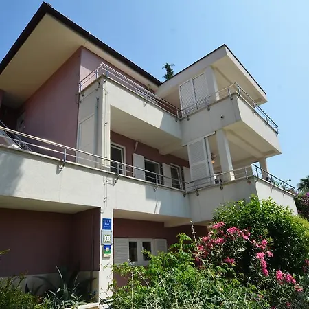 Apartment Borik Alma Rovinj